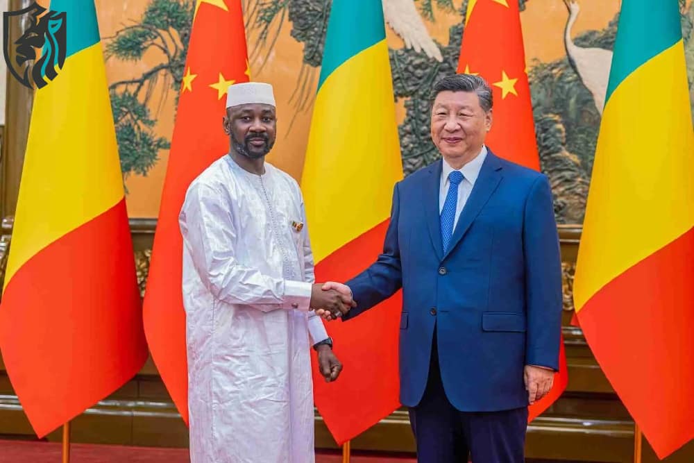 Xi Jinping Meets with Malian President Colonel Assimi Goïta