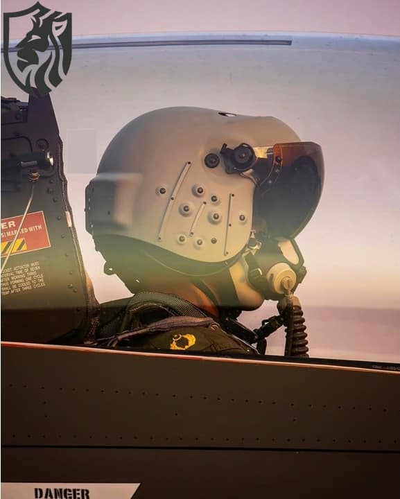 China equip PAF J-10CE with J-20's AR Helmet