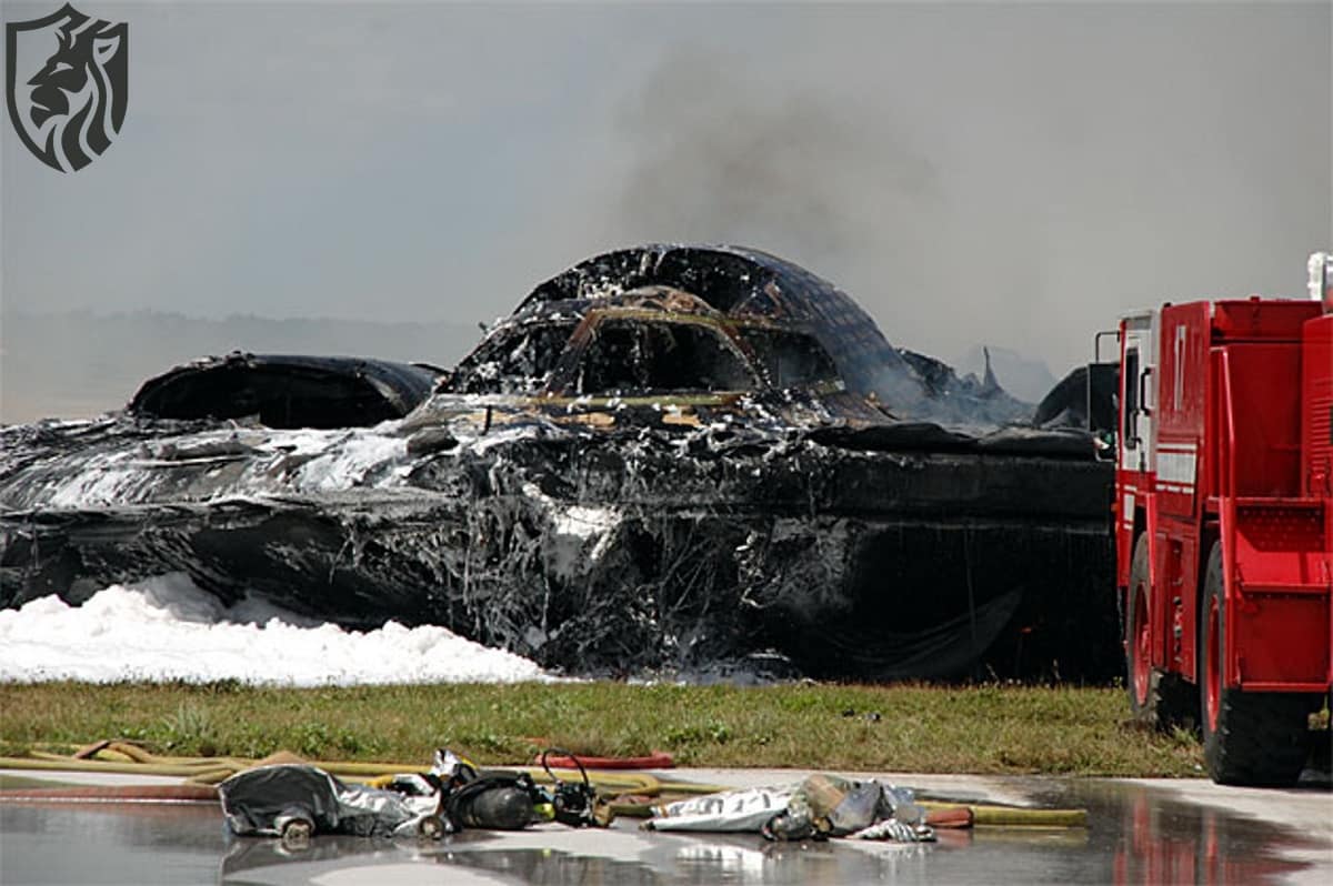 B-2 Spirit Hydraulic Failure Causes Fire