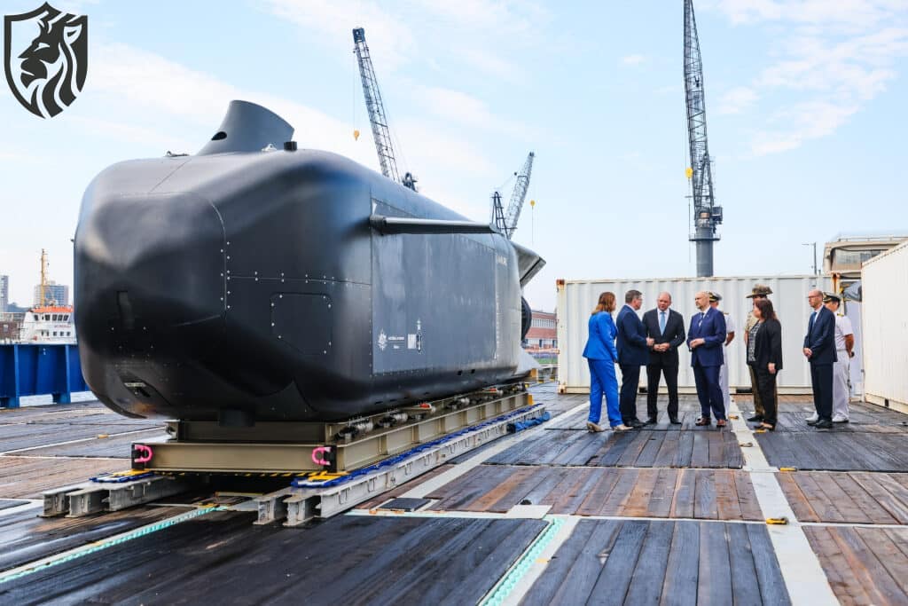Australia Buys Anduril Ghost Shark XL-AUV