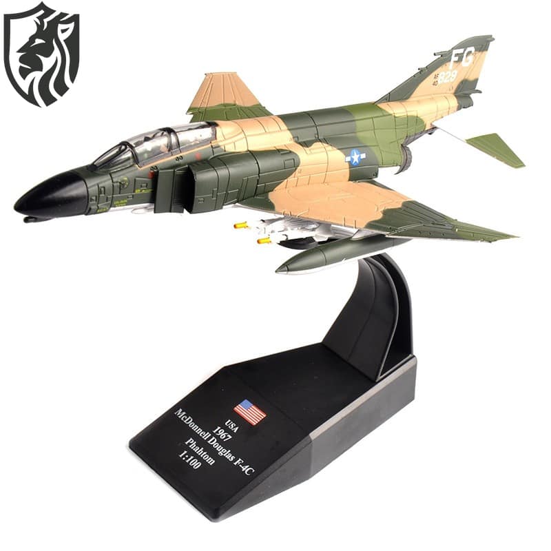 RF-4C Interception 1973 — When a MiG-21 Chose to Ram